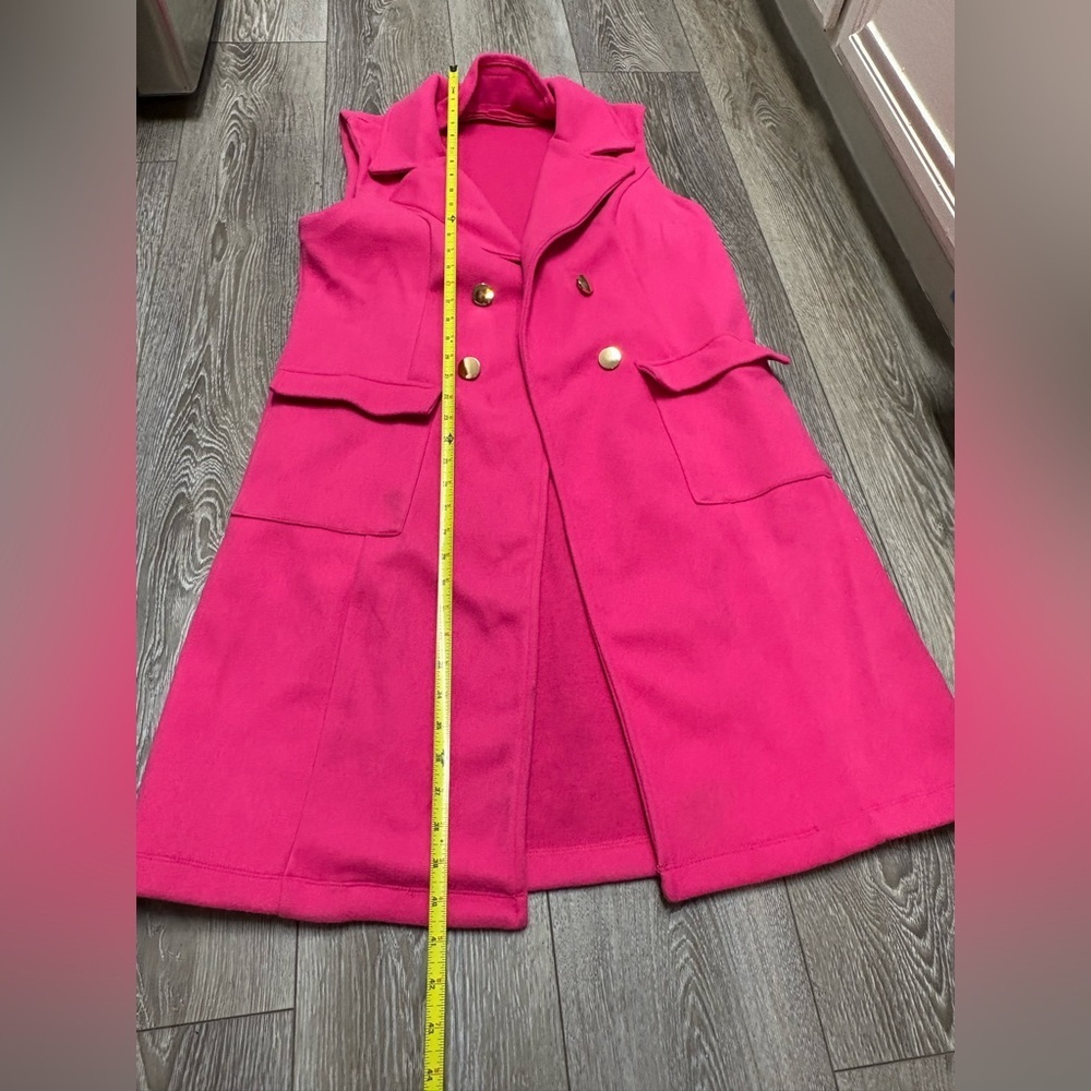 Haute Monde Women's Pink Sleeveless Coat - Picture 3 of 13